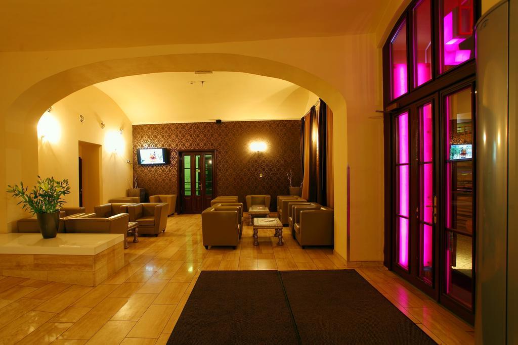 Elephant Design Hotel Prague Exterior photo